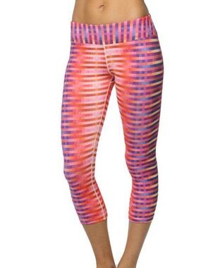 Prana Colorful Retro Capri Leggings Bright Athletic Size Medium Pink